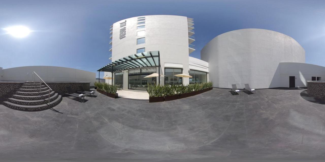 Fiesta Inn Guadalajara Aeropuerto Las Pintas Exteriör bild